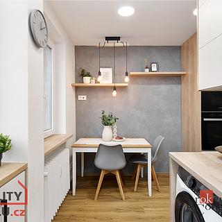 Prodej bytu 2+1 56 m² Praha Troja, Na Šutce