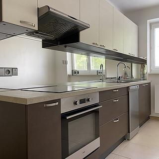 Pronájem bytu 2+1 60 m² Opava Předměstí, náměstí Slezského odboje