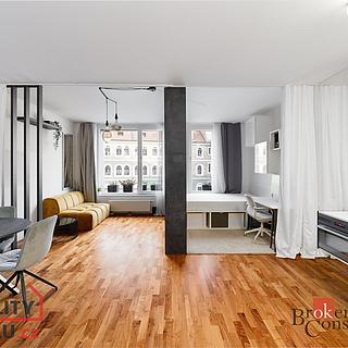 Pronájem bytu 2+kk 42 m² Praha