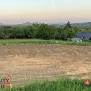 Prodej stavební parcely 4 351 m² Svojkov