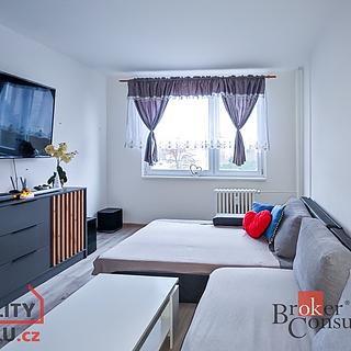 Prodej bytu 1+kk, garsoniery 32 m² Pardubice