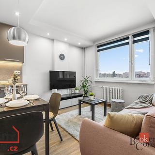 Prodej bytu 2+kk 46 m² Hradec Králové Nový, Durychova