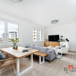 Prodej bytu 3+kk 79 m² Praha Vysočany, Svatošových