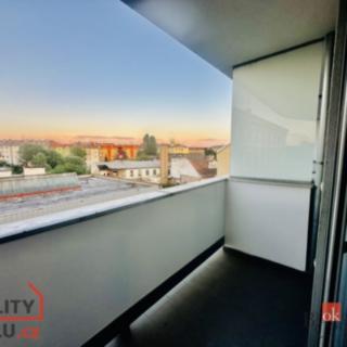 Pronájem bytu 1+kk, garsoniery 35 m² Brno