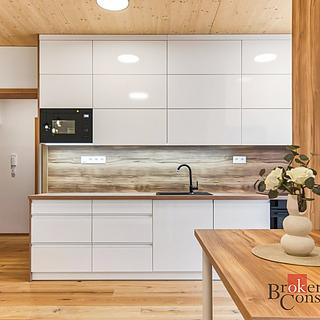 Pronájem bytu 2+kk 48 m² Pardubice Pardubičky, Nová Tesla