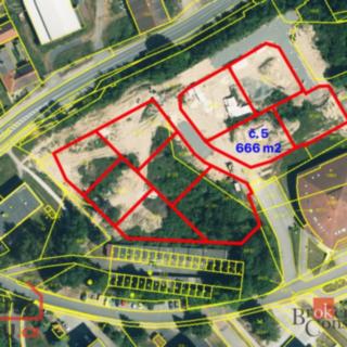 Prodej stavební parcely 666 m² Plasy