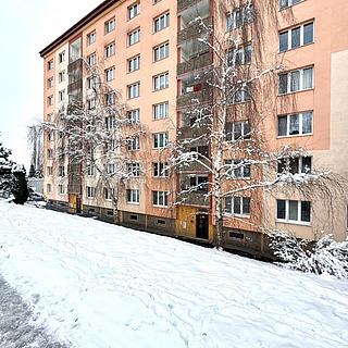 Pronájem bytu 2+1 51 m² Chomutov, Zahradní