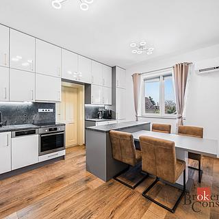 Pronájem bytu 4+1 115 m&sup2; Příkosice