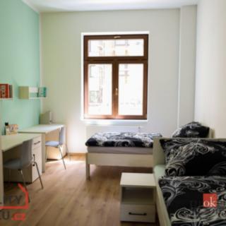Pronájem pokoje 50 m² Hradec Králové Pražské Předměstí, Habrmanova