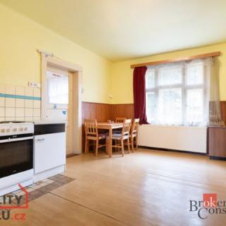 Prodej rodinného domu 153 m² Horní Beřkovice, Podřipská