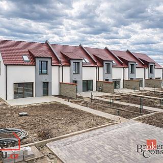 Prodej rodinného domu 120 m&sup2; Všestary