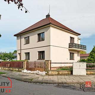 Pronájem bytu 3+kk 80 m² Dašice, Nábřeží