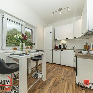 Pronájem bytu 1+kk, garsoniery 36 m&sup2; Praha