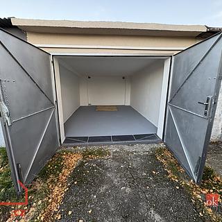 Prodej garáže 17 m² Opava Předměstí, Bochenkova