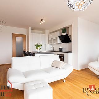 Pronájem bytu 3+kk 76 m² Praha Řeporyje, Wiesenthalova