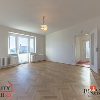 Pronájem vily 255 m² Praha Zbraslav, Romana Blahníka