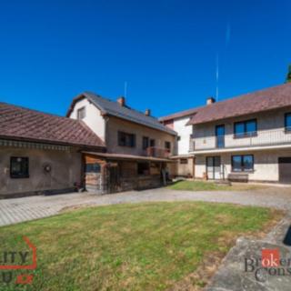 Prodej rodinného domu 500 m² Dubenec