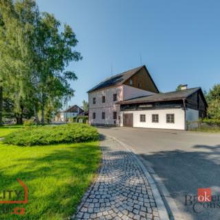 Prodej rodinného domu 245 m² Volary