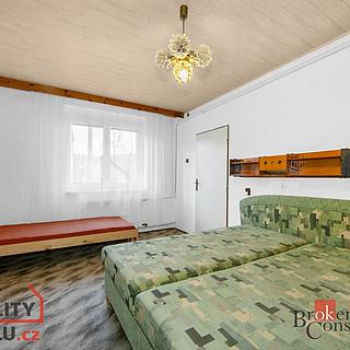 Prodej rodinného domu 232 m² Strašice