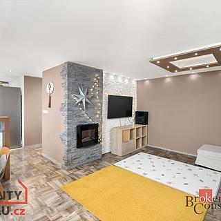Prodej bytu 3+kk 79 m² Chýně, Tichá