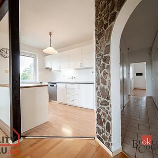 Prodej bytu 3+kk 83 m² Úvaly, Maroldova