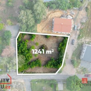 Prodej stavební parcely 1 241 m² Mníšek pod Brdy