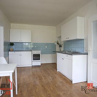 Prodej rodinného domu 115 m² Týniště nad Orlicí Petrovičky