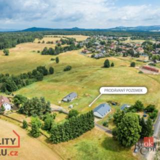 Prodej stavební parcely 1 035 m² Kolová