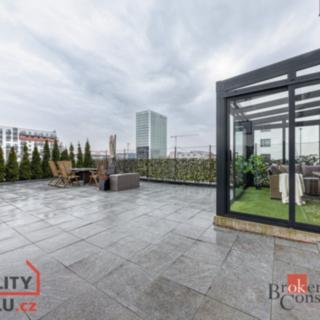 Prodej bytu 2+kk 136 m² Praha