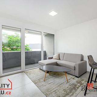 Pronájem bytu 2+kk 44 m² Plzeň Doubravka, Na Kovárně