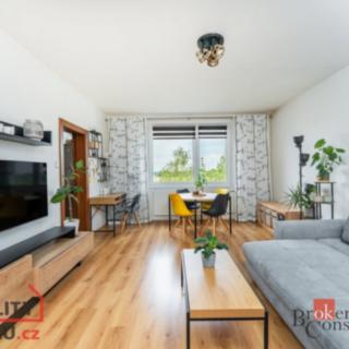 Prodej bytu 2+1 65 m² Pardubice Studánka, Jana Zajíce