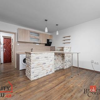 Pronájem bytu 2+kk 40 m² Česká Lípa, Bratří Čapků