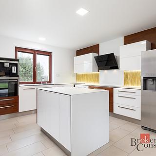 Prodej rodinného domu 295 m² Dětmarovice