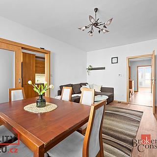 Pronájem bytu 3+1 82 m² Pardubice