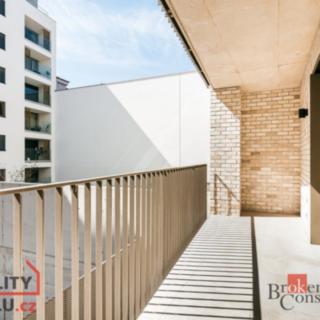 Pronájem bytu 1+kk, garsoniery 32 m² Brno