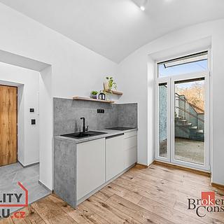 Prodej bytu 2+1 56 m² Plzeň