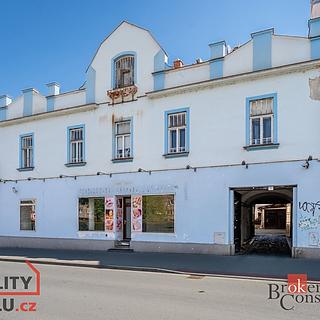 Prodej obchodu 83 m&sup2; Blansko