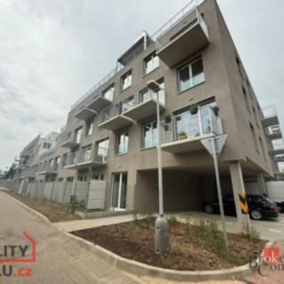 Pronájem bytu 1+kk, garsoniery 36 m² Praha