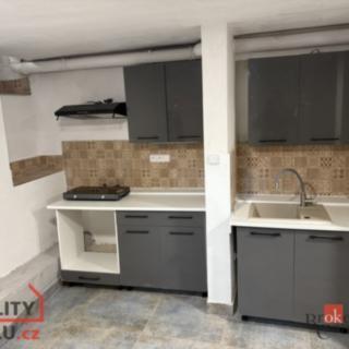 Pronájem bytu 2+kk 30 m² Opava Město