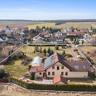 Prodej rodinného domu 283 m² Býšť