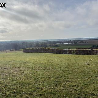 Prodej stavební parcely 3 521 m² Vračovice-Orlov Orlov