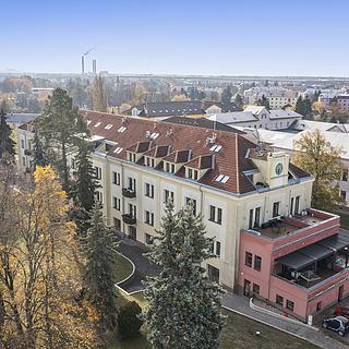 Prodej bytu 2+kk 100 m² Opatovice nad Labem, Neplachova