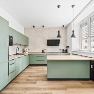 Prodej bytu 3+kk 82 m² Hradec Králové, Resslova