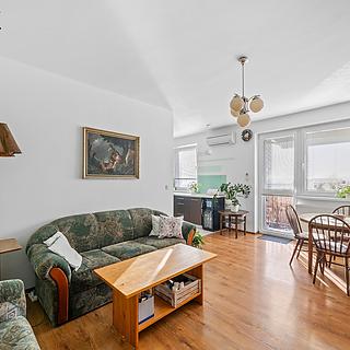 Prodej bytu 3+1 83 m² Vysoká nad Labem