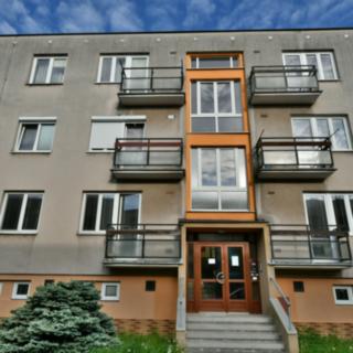 Pronájem bytu 3+kk 80 m² Hradec Králové Svobodné Dvory, Jabloňová