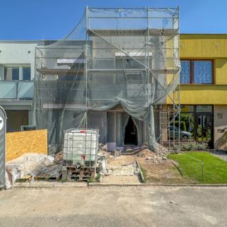 Prodej rodinného domu 132 m² Hradec Králové Plotiště nad Labem, Zahrádkářská
