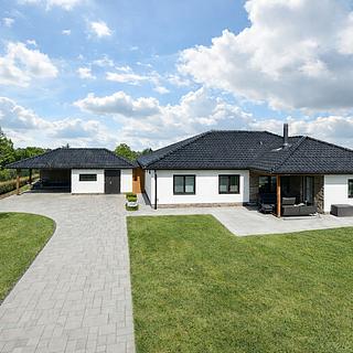 Prodej stavební parcely 4 580 m² Nový Bydžov Vysočany