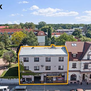 Prodej rodinného domu 327 m&sup2; Lázně Bohdaneč