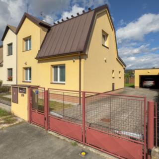 Prodej rodinného domu 132 m² Hradec Králové Malšovice, Za Humny