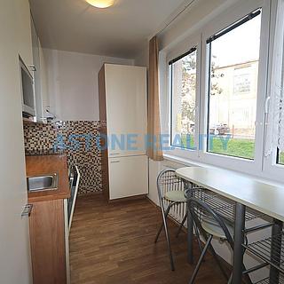 Pronájem bytu 3+1 83 m² Praha